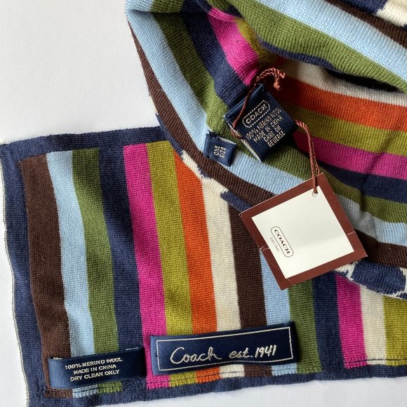 Coach Hat & Scarf Reversible Set - Picture 2 of 5